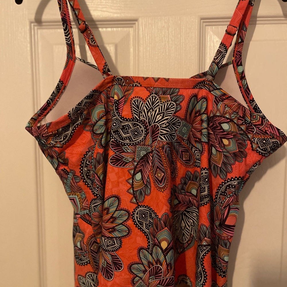 Croft & Barrow Orange and Black One Piece Swimsuit with Floral Design - Picture 3 of 4